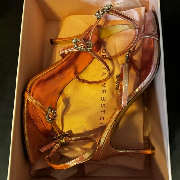 Sophia Webster Coral Embellished Heels - Picture 5 of 7